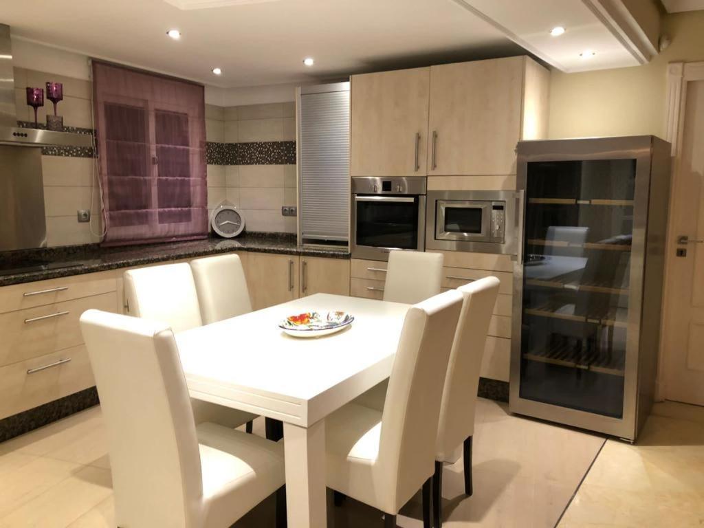 Dominion Apartments إِستيبونا المظهر الخارجي الصورة