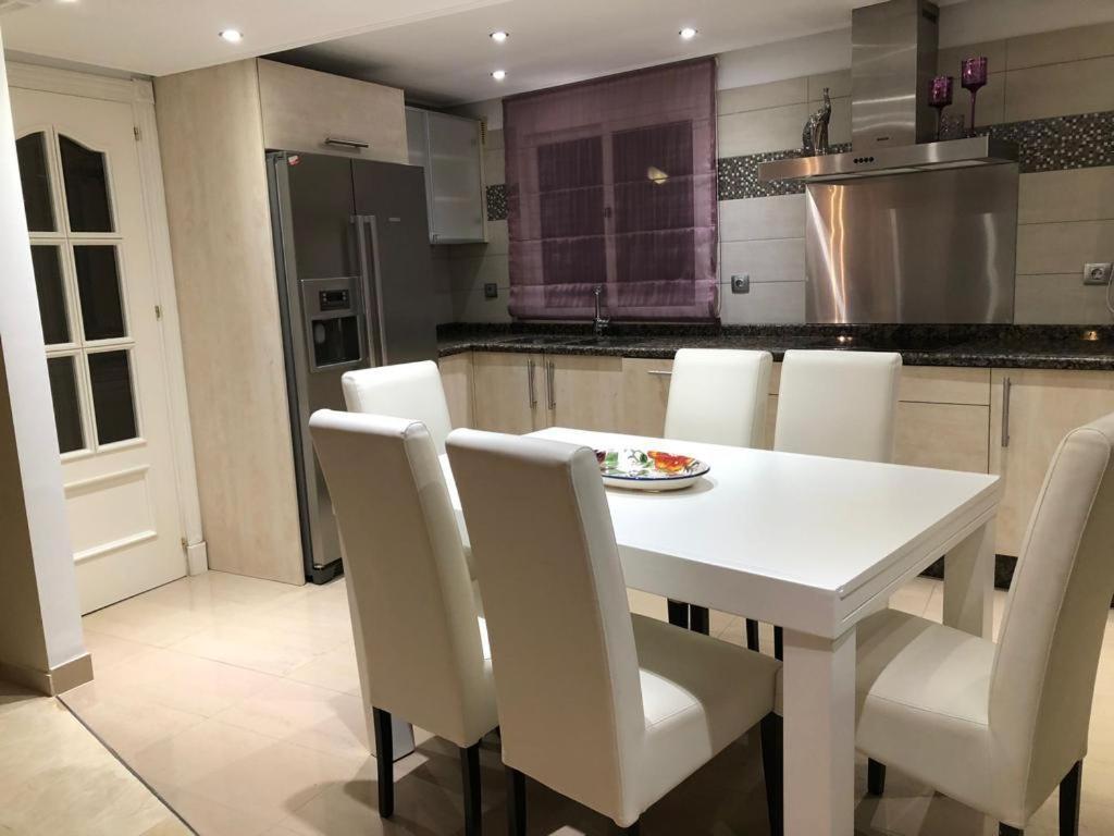 Dominion Apartments إِستيبونا المظهر الخارجي الصورة